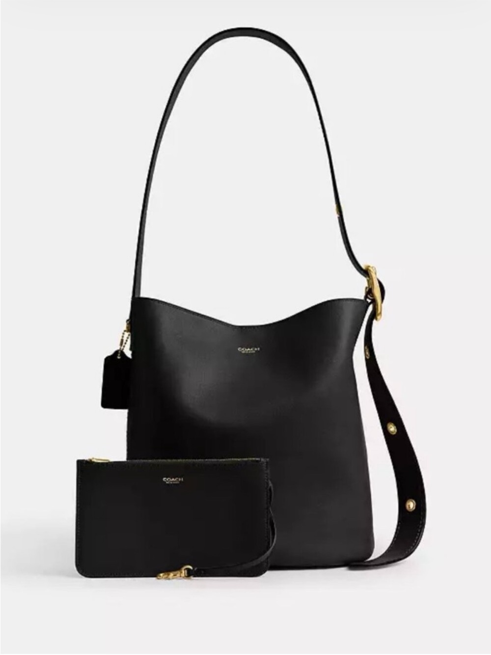 COACH Bleecker Bucket Bag 21
Black pebbled leather